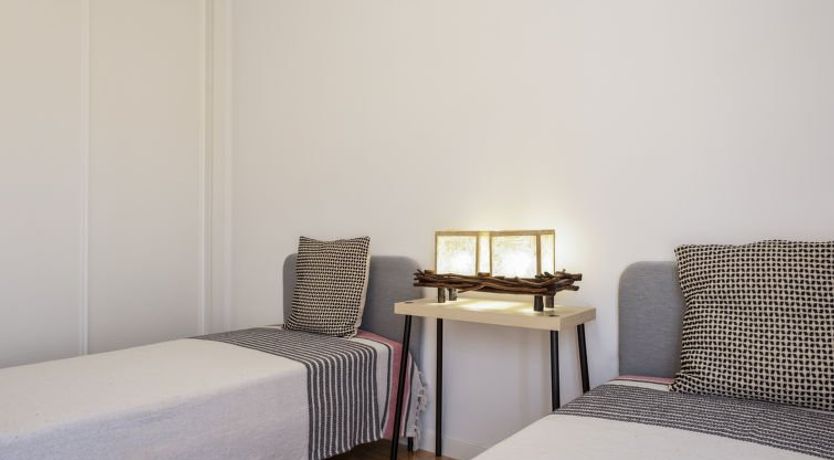 Photo of Dona Meia Praia