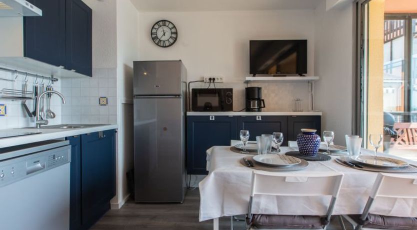 Photo of Les Terrasses Notre Dame du Port Apartment 8