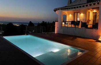 La Torre Holiday Home