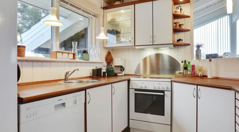 Photo of "Lennja" - 300m from the sea