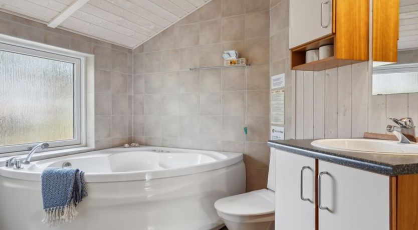 Photo of "Ros" - 350m from the sea