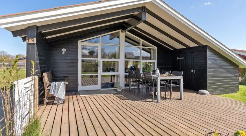 Photo of "Miikka" - 800m to the fjord