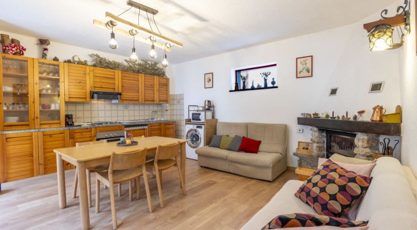 Photo of Isola di Madesimo Apartments Apartment 2