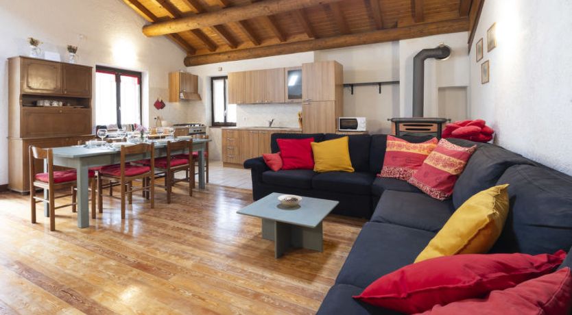 Photo of Isola di Madesimo Apartments Apartment 3