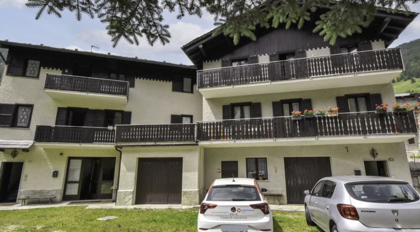 Photo of Isola di Madesimo Apartments Apartment 3