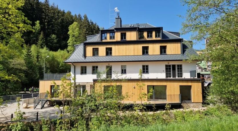 Photo of Summit View Lounge & Alcove Apartment 3