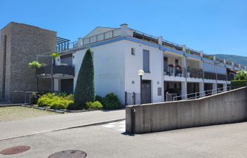 App. Julia Holiday Home