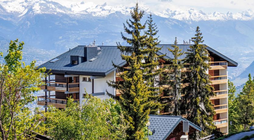 Photo of Haut de Cry 16 Apartment 5