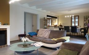 Photo of L'Avenir Apartment 2