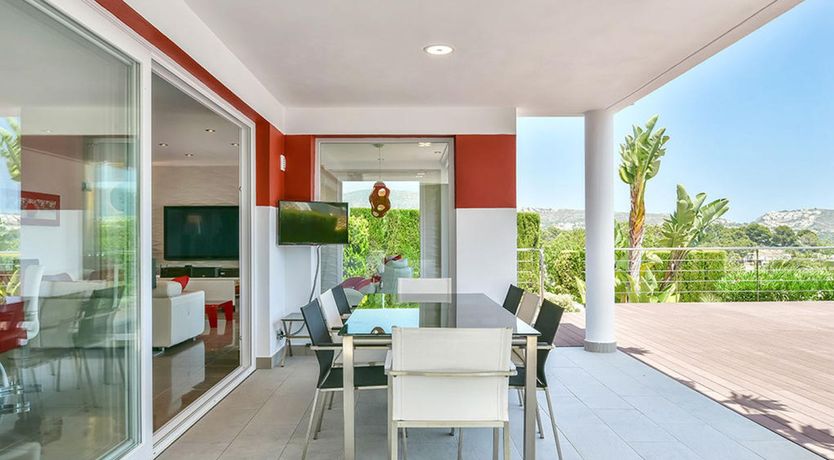 Photo of Modern and spacious villa