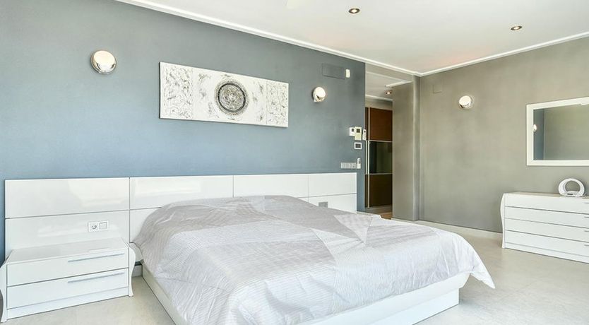 Photo of Modern and spacious villa