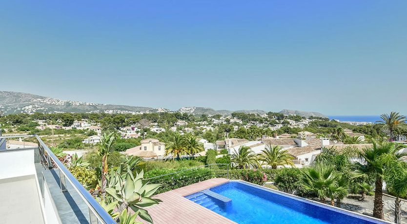 Photo of Modern and spacious villa