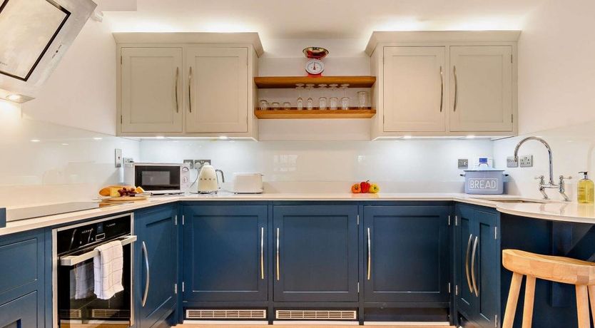 Photo of 1 Bed in Cirencester