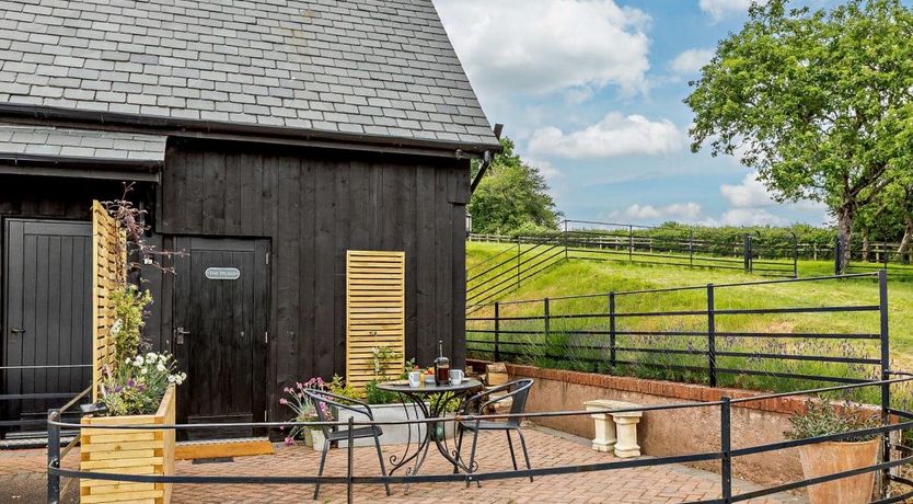 Photo of 1 Bed in Cullompton