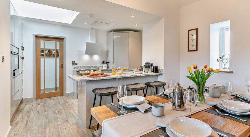 Photo of 3 Bed in Bray Shop