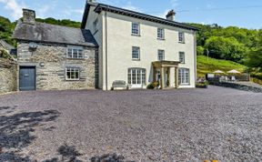 Photo of House in North Wales