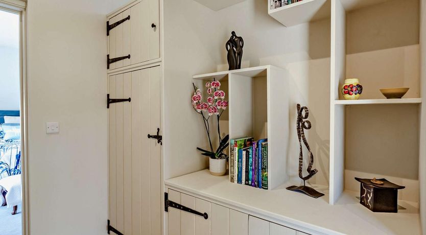 Photo of 1 Bed in Glastonbury