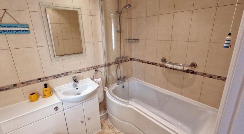 Photo of 2 Bed in Easton