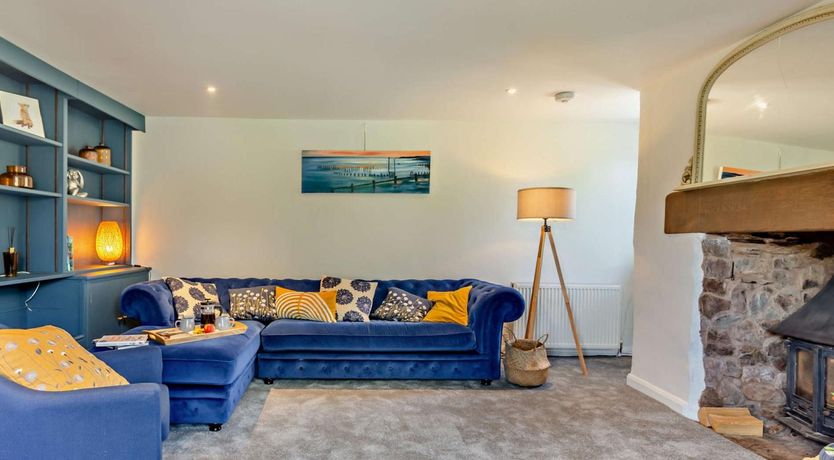 Photo of 3 Bed in Taunton