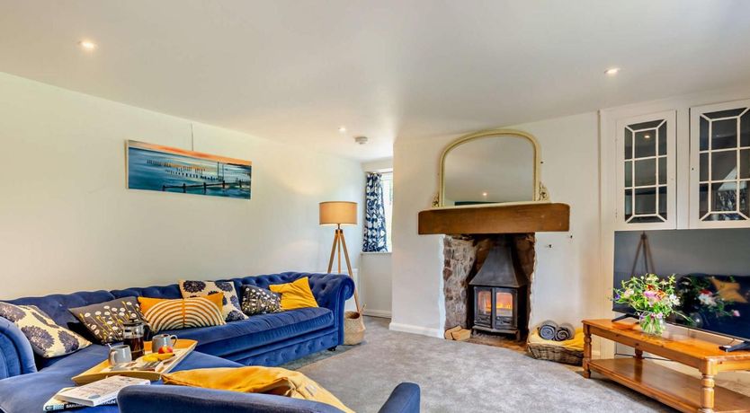 Photo of 3 Bed in Taunton