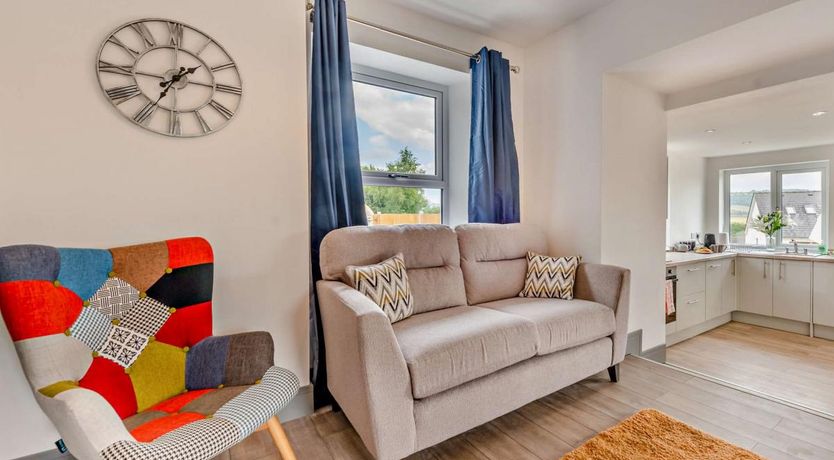 Photo of 4 Bed in Pontyberem