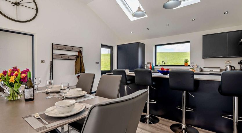 Photo of 2 Bed in Holsworthy