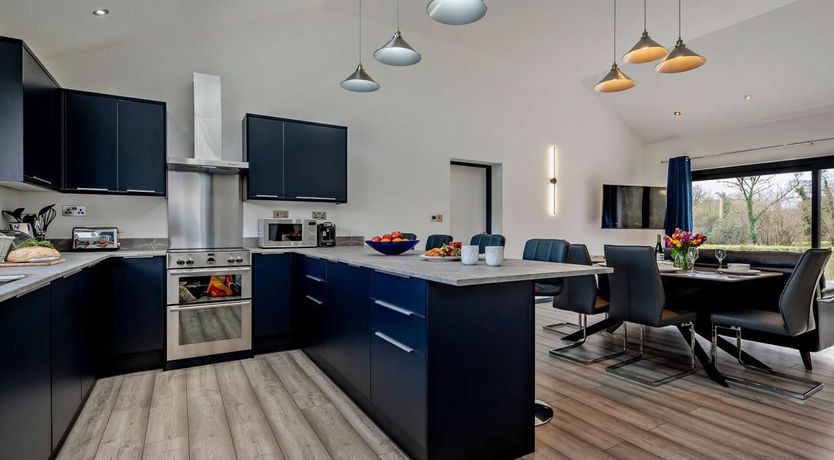 Photo of 2 Bed in Pyworthy