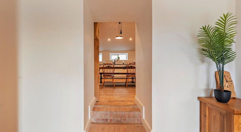 Photo of 4 Bed in Treuddyn