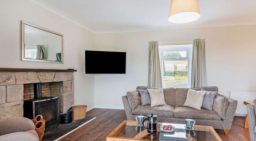 Photo of 4 Bed in Kilfinan