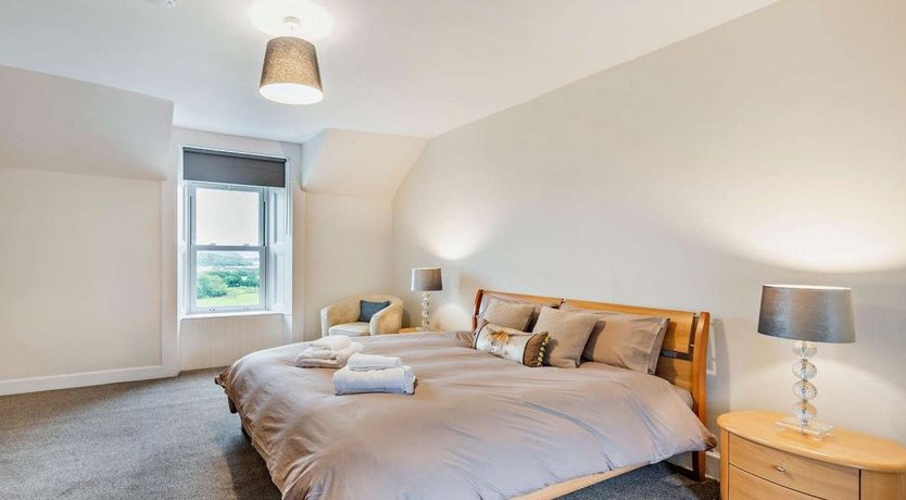 Photo of 4 Bed in Kilfinan