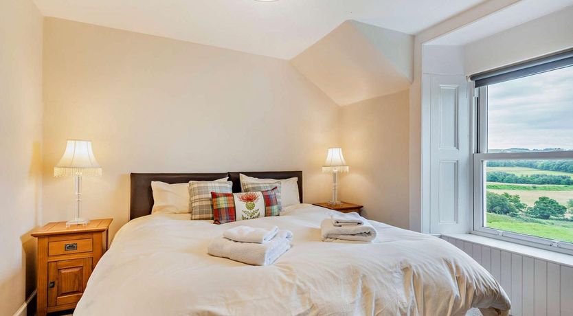 Photo of 4 Bed in Tighnabruaich