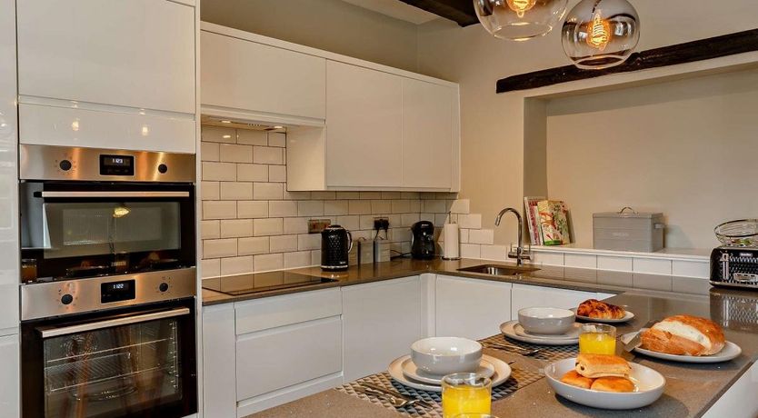 Photo of 2 Bed in Knaresborough