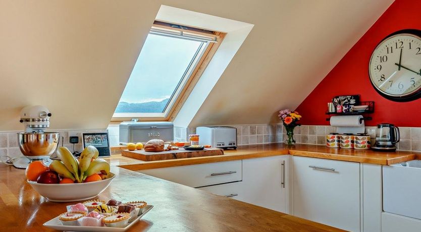 Photo of 3 Bed in Badachro