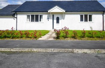 Bungalow in Mid Wales Holiday Cottage