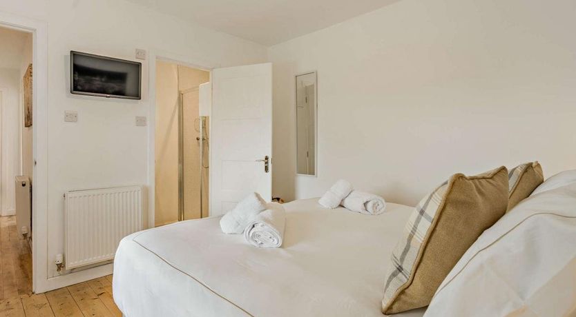 Photo of 3 Bed in Madderty