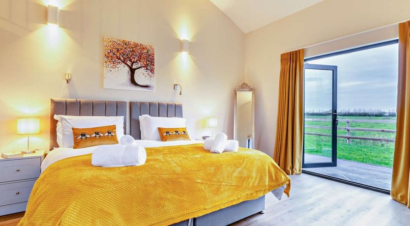 Photo of 2 Bed in Babcary