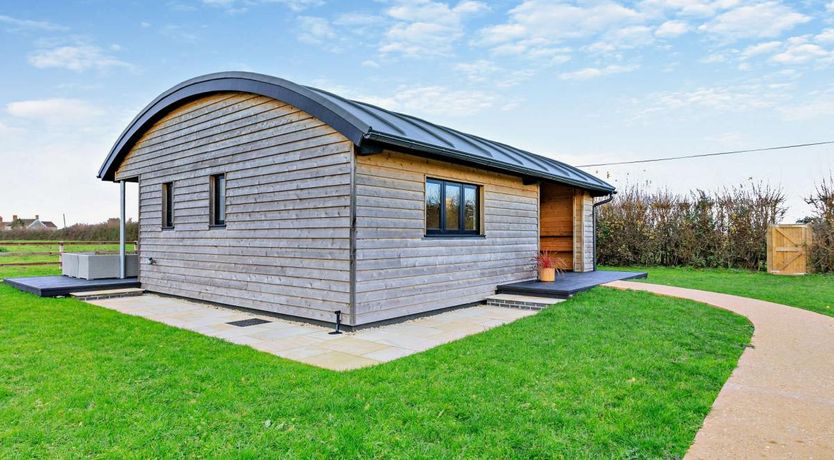 Photo of 2 Bed in Babcary