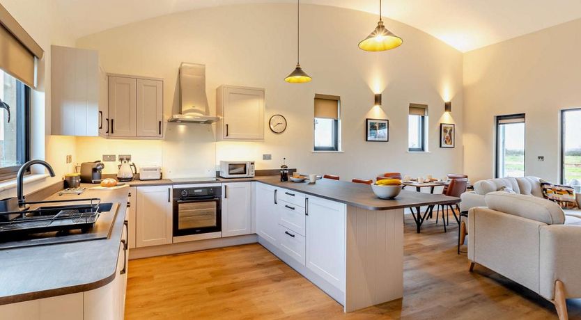 Photo of 2 Bed in Babcary