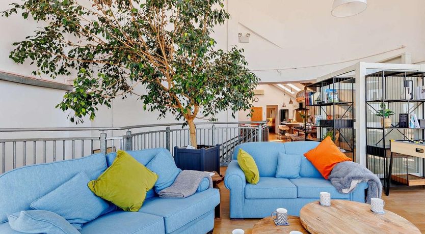 Photo of 4 Bed in Borth