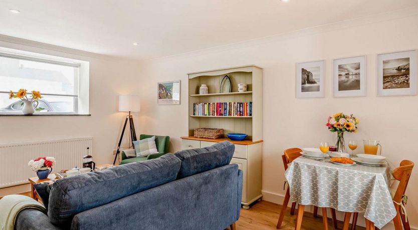 Photo of 1 Bed in Manorbier