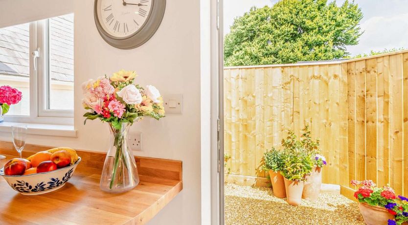 Photo of 1 Bed in Manorbier