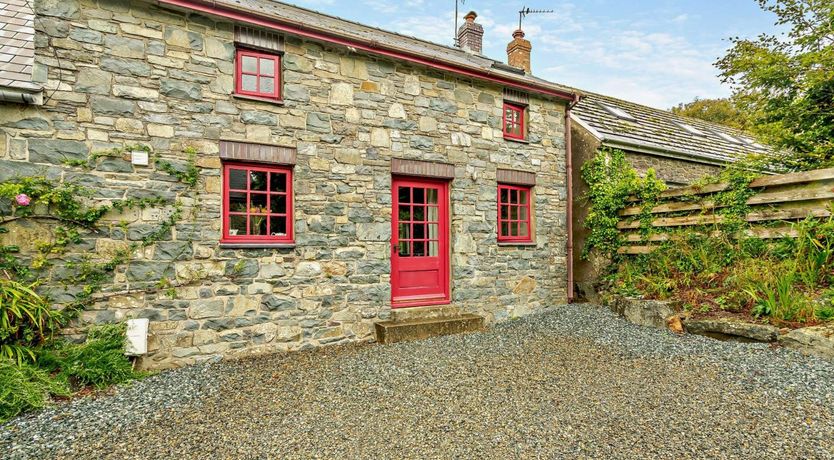 Photo of 3 Bed in Haverfordwest