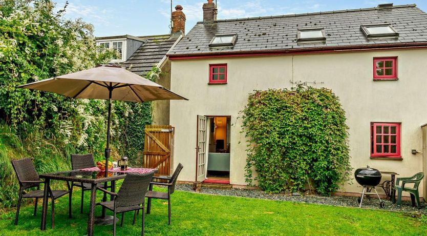 Photo of in Solva  (92674)