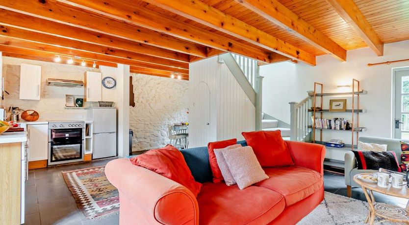 Photo of 3 Bed in Llandeloy