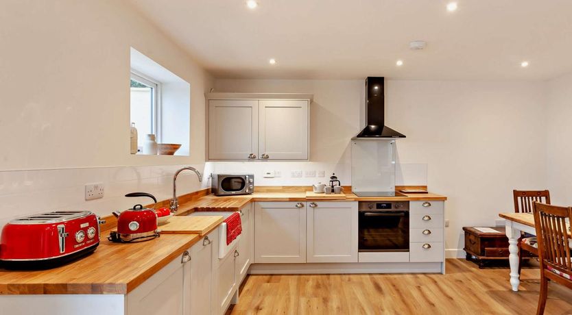 Photo of 1 Bed in Wotton-under-edge