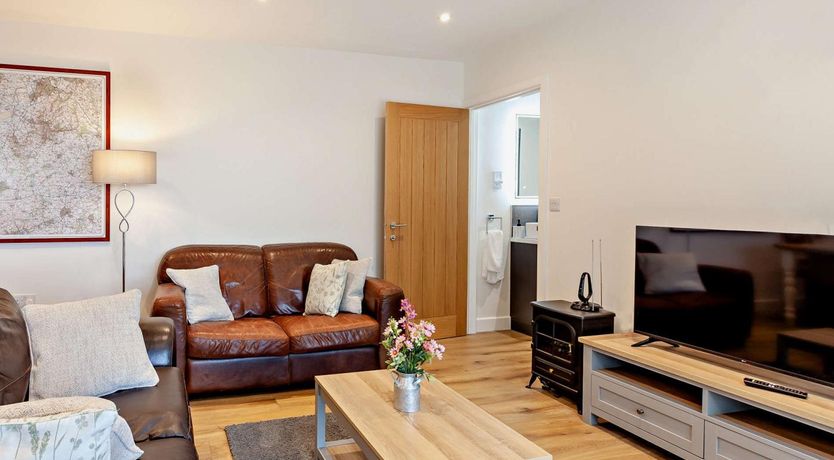 Photo of 1 Bed in Wotton-under-edge