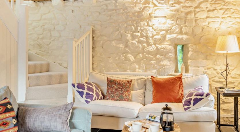 Photo of 3 Bed in Llandeloy