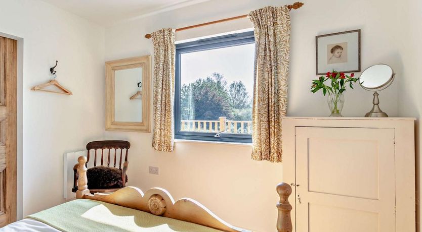 Photo of 2 Bed in Barnstaple