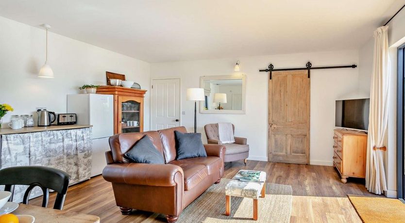 Photo of 2 Bed in Barnstaple