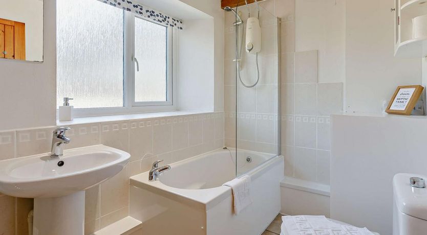 Photo of 3 Bed in Shirwell